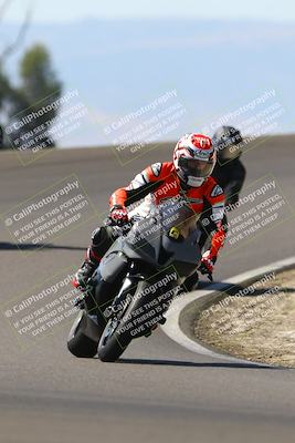 media/Sep-21-2025-TrackDaz (Sun) [[277c75b276]]/C Group/1240pm (Turn 2)/